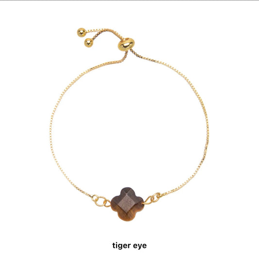 Clover bracelet