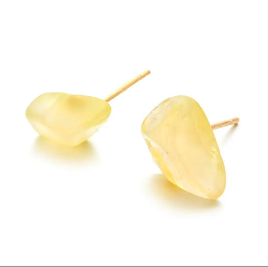 Tiny earrings